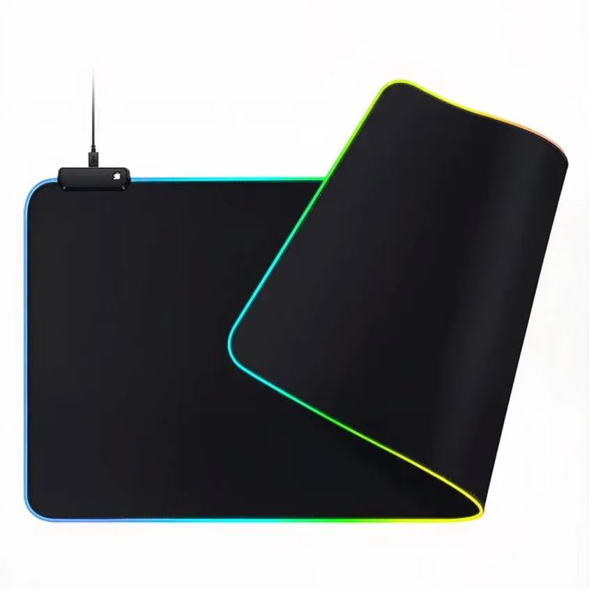 Mouse Pad Gamer Raptor Ultra Glide RGB Antideslizante Impermeable XL (900x400x3mm) 1-0418520