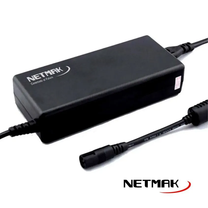 Fuente cargador universal manual de notebook 90W Netmak NM-1187